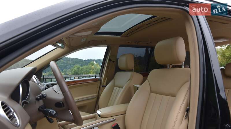 Внедорожник / Кроссовер Mercedes-Benz M-Class 2008 в Киеве
