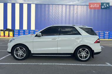 Позашляховик / Кросовер Mercedes-Benz M-Class 2013 в Глухові