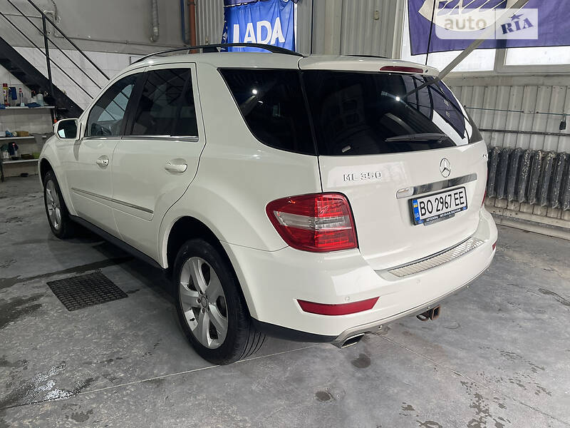 Позашляховик / Кросовер Mercedes-Benz M-Class 2010 в Тернополі фото 6 Позашляховик / Кросовер Mercedes-Benz M-Class 2010 в Тернополі