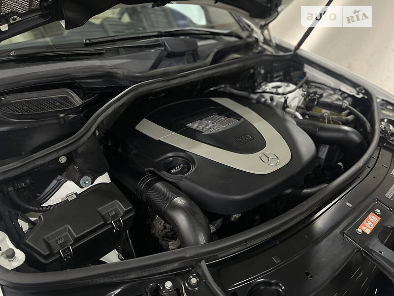 Позашляховик / Кросовер Mercedes-Benz M-Class 2010 в Тернополі фото 28 Позашляховик / Кросовер Mercedes-Benz M-Class 2010 в Тернополі