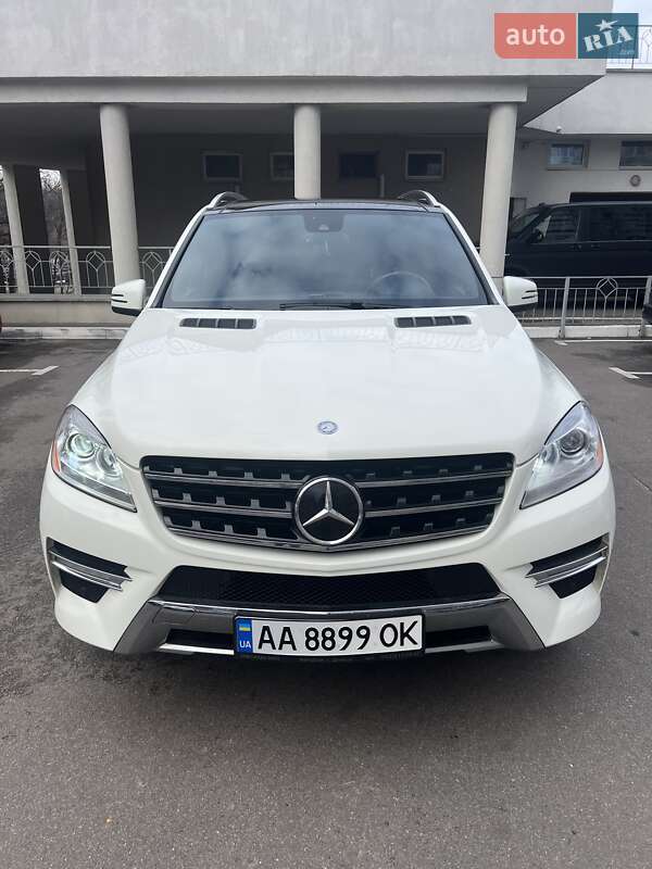 Внедорожник / Кроссовер Mercedes-Benz M-Class 2012 в Киеве