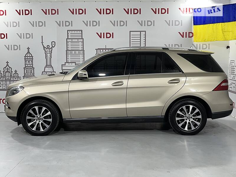 Внедорожник / Кроссовер Mercedes-Benz M-Class 2012 в Киеве