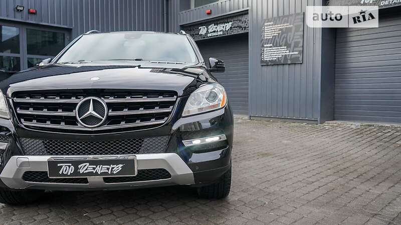 Внедорожник / Кроссовер Mercedes-Benz M-Class 2012 в Львове