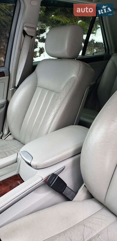 Внедорожник / Кроссовер Mercedes-Benz M-Class 2006 в Буковеле
