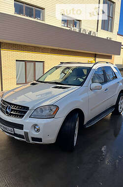 Внедорожник / Кроссовер Mercedes-Benz M-Class 2007 в 