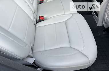 Внедорожник / Кроссовер Mercedes-Benz M-Class 2012 в 