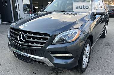 Внедорожник / Кроссовер Mercedes-Benz M-Class 2012 в 
