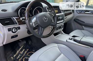 Внедорожник / Кроссовер Mercedes-Benz M-Class 2012 в 