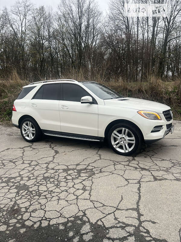 Позашляховик / Кросовер Mercedes-Benz M-Class 2013 в Звенигородці