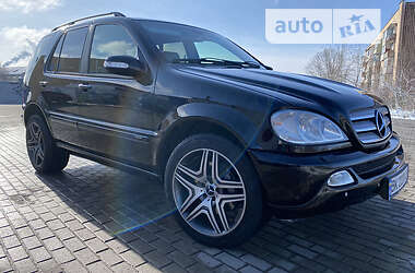 Позашляховик / Кросовер Mercedes-Benz M-Class 2005 в Рівному