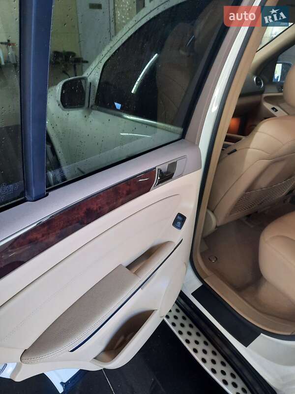 Внедорожник / Кроссовер Mercedes-Benz M-Class 2009 в Запорожье