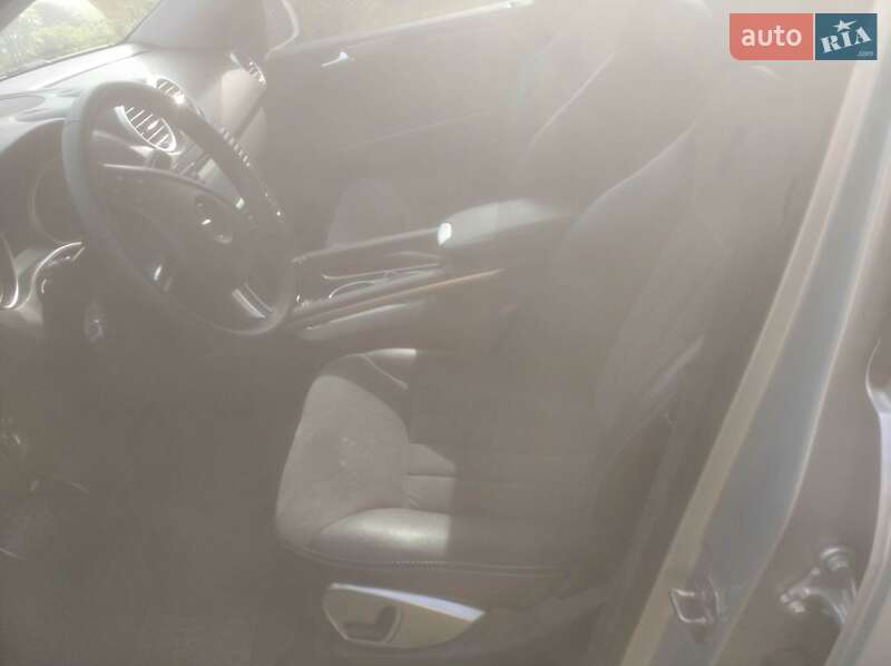 Внедорожник / Кроссовер Mercedes-Benz M-Class 2008 в Киеве