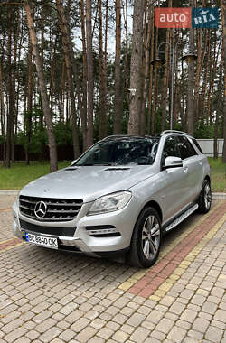 Внедорожник / Кроссовер Mercedes-Benz M-Class 2011 в Львове