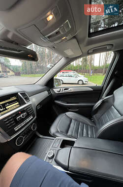 Внедорожник / Кроссовер Mercedes-Benz M-Class 2011 в Львове