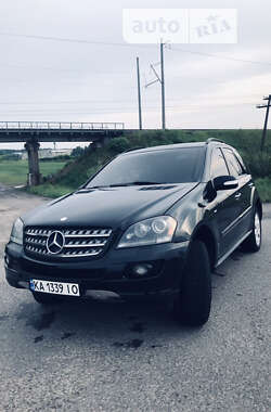 Внедорожник / Кроссовер Mercedes-Benz M-Class 2008 в Владимир-Волынском