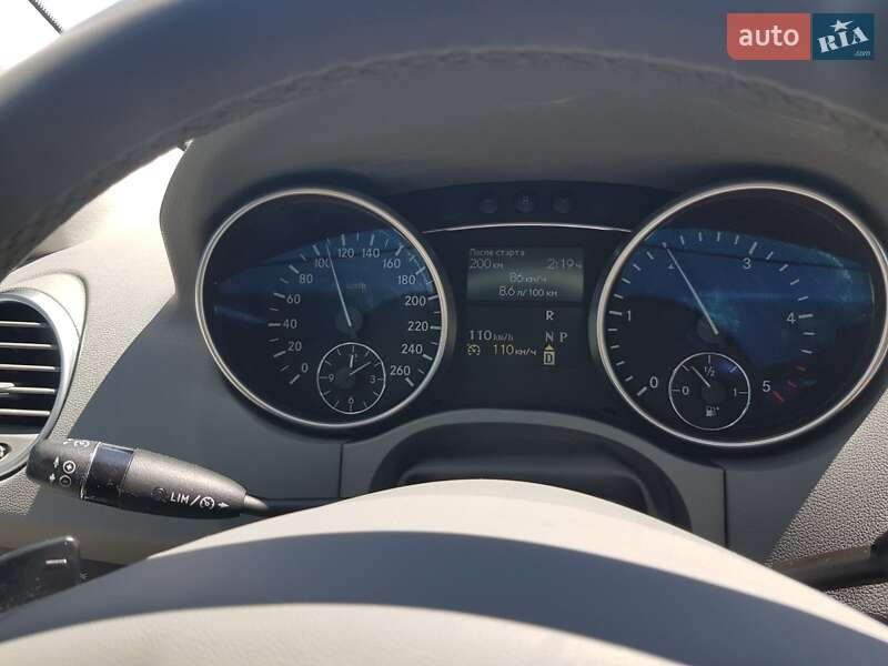 Внедорожник / Кроссовер Mercedes-Benz M-Class 2011 в Киеве