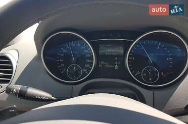 Внедорожник / Кроссовер Mercedes-Benz M-Class 2011 в 