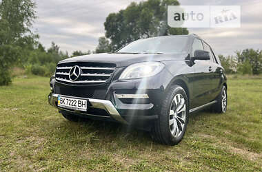 Позашляховик / Кросовер Mercedes-Benz M-Class 2013 в Костопілі