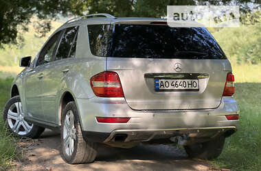 Внедорожник / Кроссовер Mercedes-Benz M-Class 2010 в Межгорье