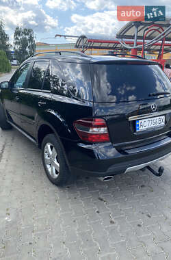 Внедорожник / Кроссовер Mercedes-Benz M-Class 2008 в 
