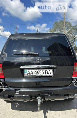 Позашляховик / Кросовер Mercedes-Benz M-Class 2005 в Києві