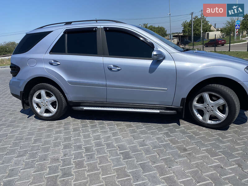 Внедорожник / Кроссовер Mercedes-Benz M-Class 2006 в Одессе