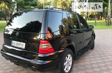 Внедорожник / Кроссовер Mercedes-Benz M-Class 2003 в 