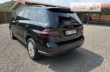 Внедорожник / Кроссовер Mercedes-Benz M-Class 2013 в 