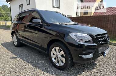 Внедорожник / Кроссовер Mercedes-Benz M-Class 2013 в 