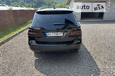 Внедорожник / Кроссовер Mercedes-Benz M-Class 2013 в 