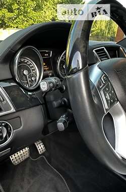 Позашляховик / Кросовер Mercedes-Benz M-Class 2015 в 