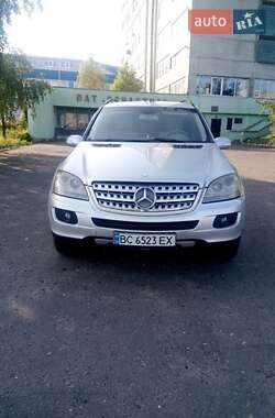 Внедорожник / Кроссовер Mercedes-Benz M-Class 2007 в Нововолынске