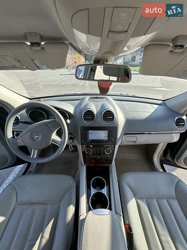 Внедорожник / Кроссовер Mercedes-Benz M-Class 2007 в Каменец-Подольском