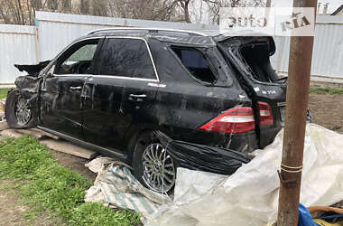 Внедорожник / Кроссовер Mercedes-Benz M-Class 2013 в Запорожье