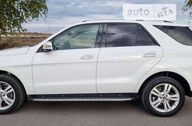 Позашляховик / Кросовер Mercedes-Benz M-Class 2014 в Хмельницькому