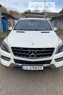 Внедорожник / Кроссовер Mercedes-Benz M-Class 2012 в Черновцах