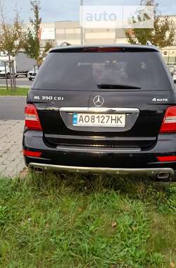 Внедорожник / Кроссовер Mercedes-Benz M-Class 2010 в Тячеве