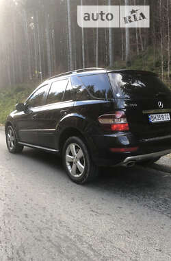 Внедорожник / Кроссовер Mercedes-Benz M-Class 2008 в Буковеле