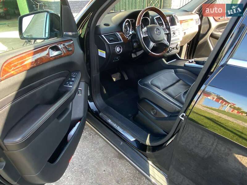 Внедорожник / Кроссовер Mercedes-Benz M-Class 2012 в Нежине