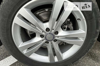 Внедорожник / Кроссовер Mercedes-Benz M-Class 2013 в 
