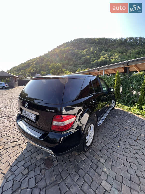 Внедорожник / Кроссовер Mercedes-Benz M-Class 2008 в Киеве