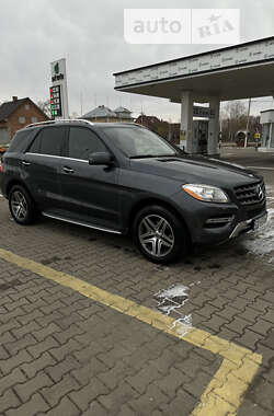 Внедорожник / Кроссовер Mercedes-Benz M-Class 2014 в Черновцах