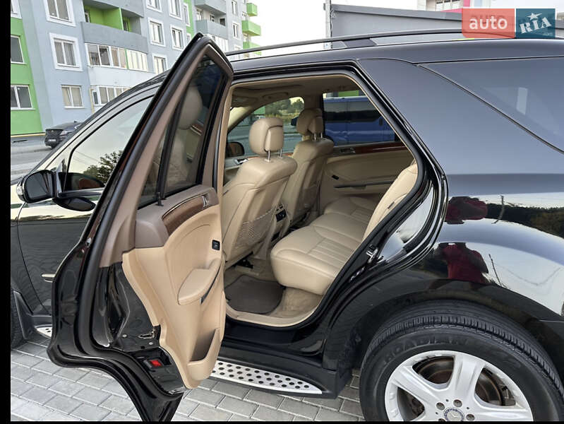 Внедорожник / Кроссовер Mercedes-Benz M-Class 2008 в Киеве
