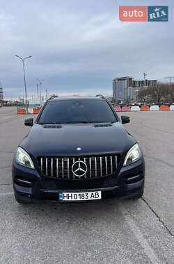 Позашляховик / Кросовер Mercedes-Benz M-Class 2013 в Одесі