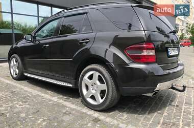 Внедорожник / Кроссовер Mercedes-Benz M-Class 2007 в 