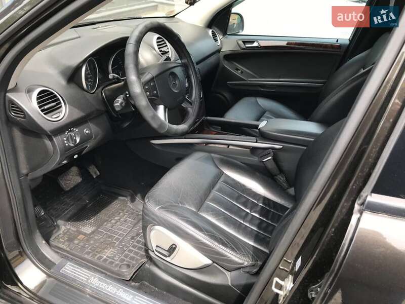 Внедорожник / Кроссовер Mercedes-Benz M-Class 2007 в Хмельницком