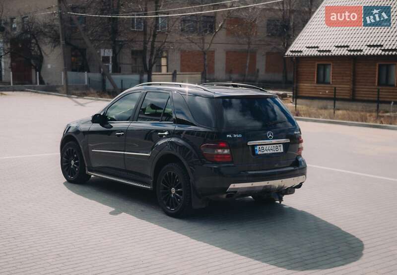 Внедорожник / Кроссовер Mercedes-Benz M-Class 2008 в Тростянце