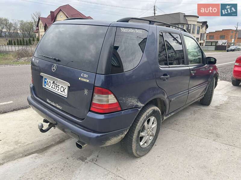Внедорожник / Кроссовер Mercedes-Benz M-Class 2001 в Тячеве