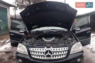 Внедорожник / Кроссовер Mercedes-Benz M-Class 2008 в 