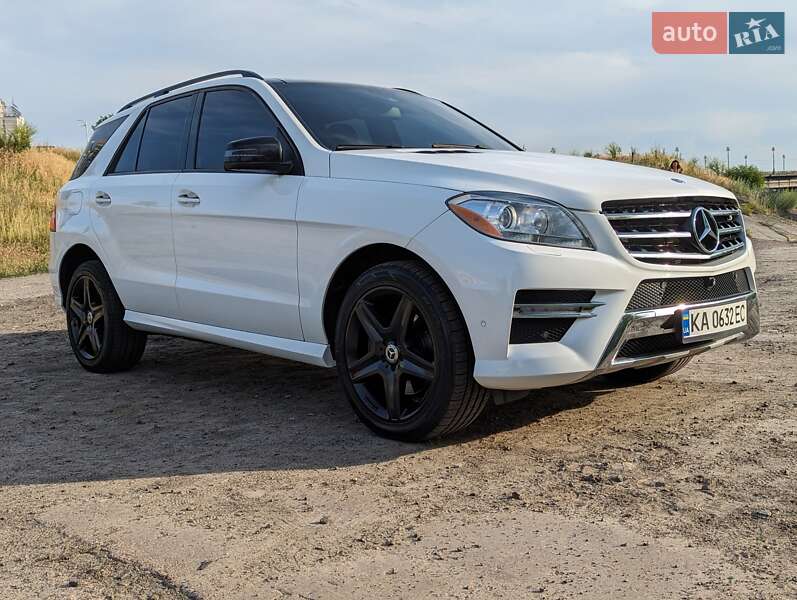 Внедорожник / Кроссовер Mercedes-Benz M-Class 2014 в Киеве